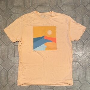 Old Navy Peach Scenic Graphic Tee